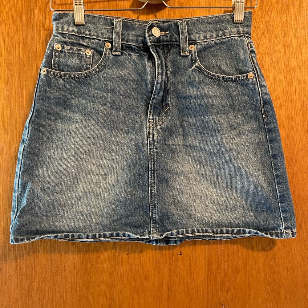 Juniors denim skirt